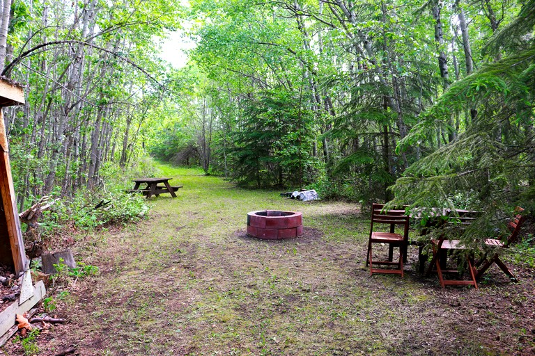 Bell Tents (Canada, --, Alberta)