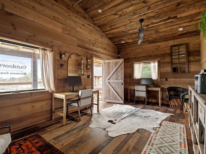 Tented Cabins (United States of America, Stonewall, Texas)