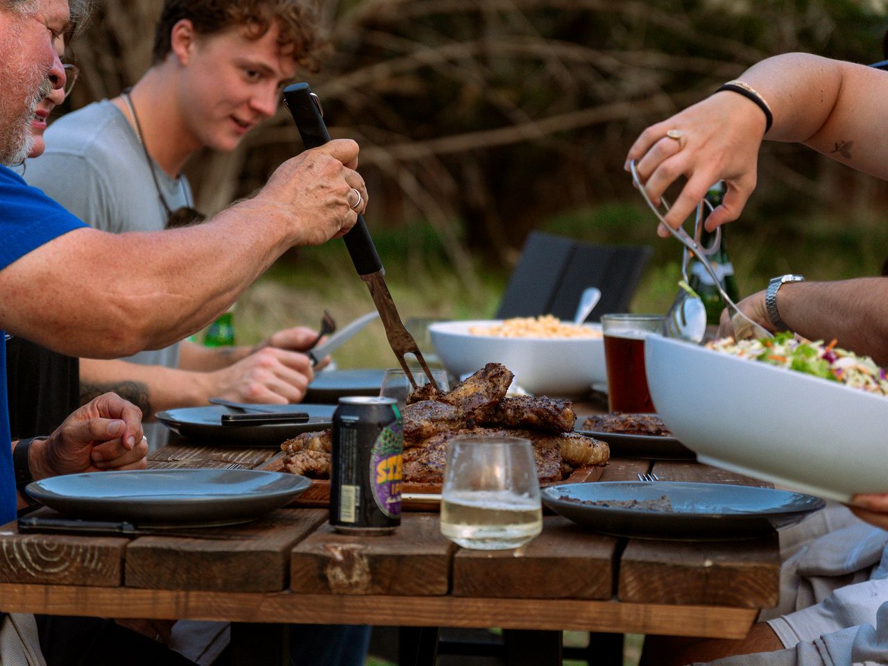 Beautiful Glamping Lodge with Mini-Bar and Fire Pit for an Unforgettable Escape in Stonewall, Texas