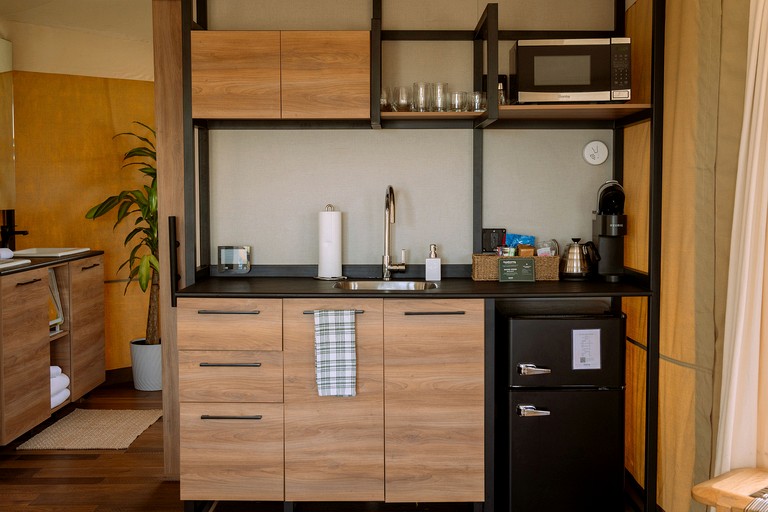 Tented Cabins (United States of America, Stonewall, Texas)