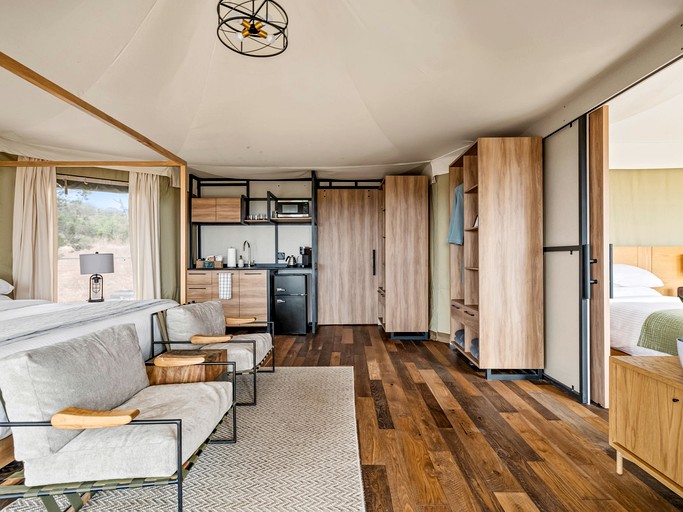 Tented Cabins (United States of America, Stonewall, Texas)