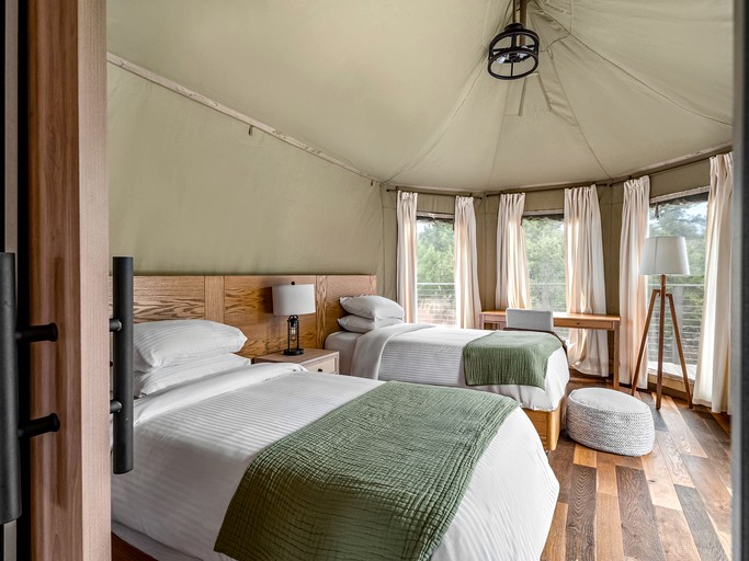 Tented Cabins (United States of America, Stonewall, Texas)