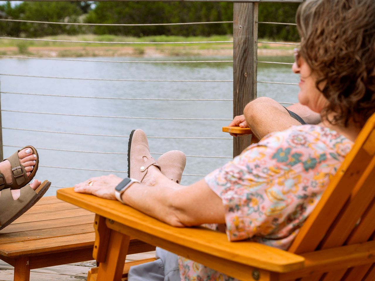 Luxurious Glamping Lodge with Wrap-Around Deck for an Amazing Getaway in Stonewall, Texas