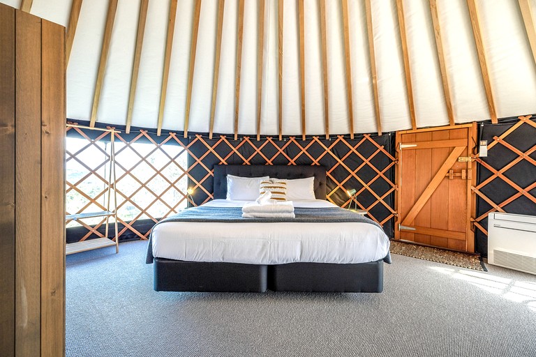 Yurts (New Zealand, --, --)