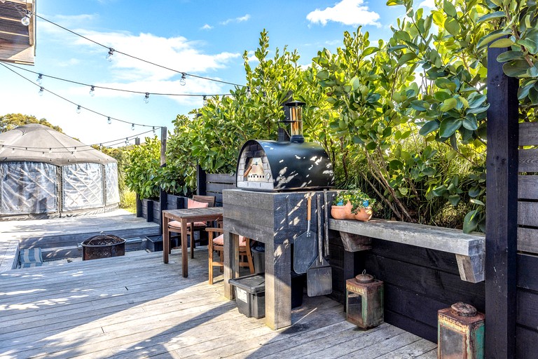 Yurts (New Zealand, --, --)