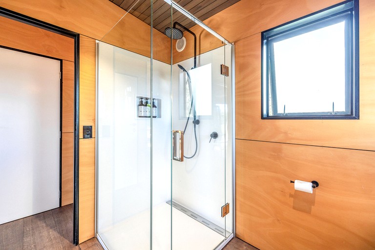 Yurts (New Zealand, --, --)