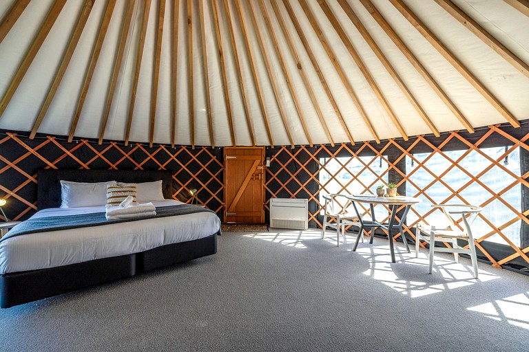 Yurts (New Zealand, --, --)