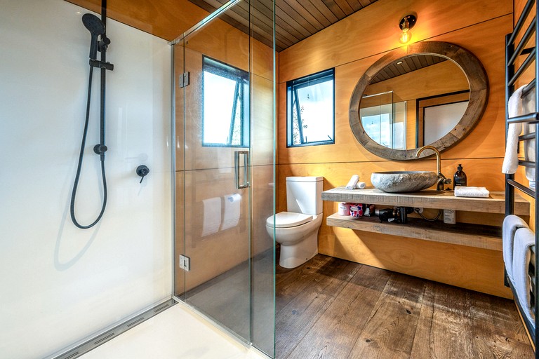 Yurts (New Zealand, --, --)