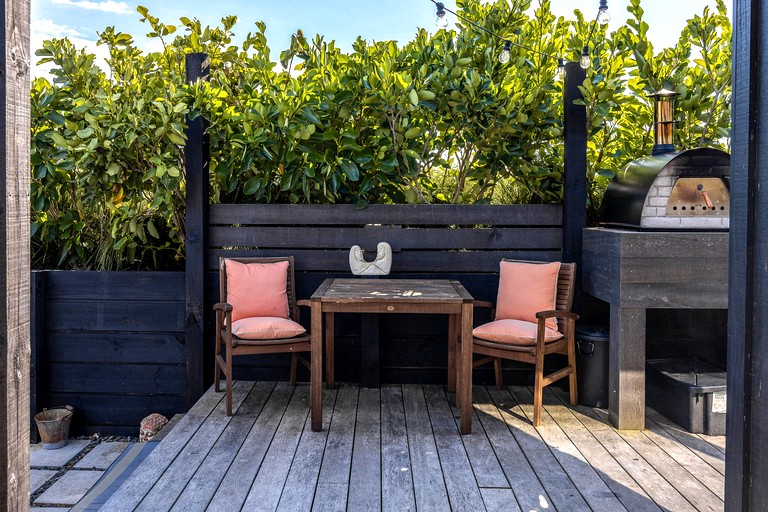 Yurts (New Zealand, --, --)