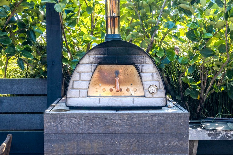 Yurts (New Zealand, --, --)