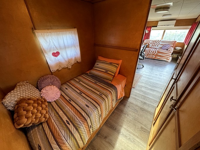 Caravans (United States of America, Joshua Tree, California)