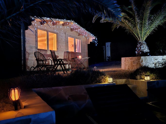 Log Cabins (Spain, --, --)