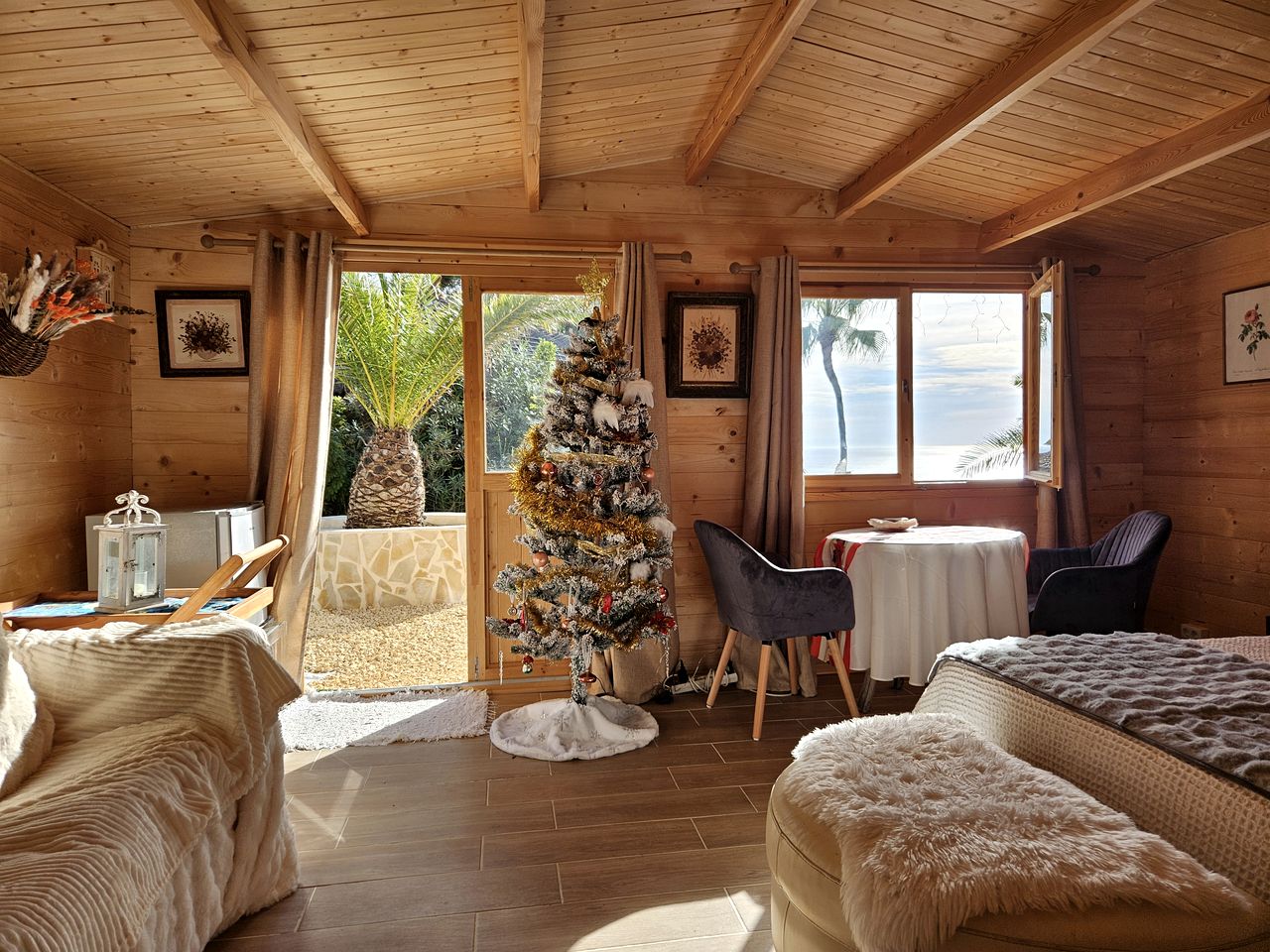 Gorgeous Cozy Cabin with Mediterranean Sea Views for an Amazing Escape in Javea, Spain