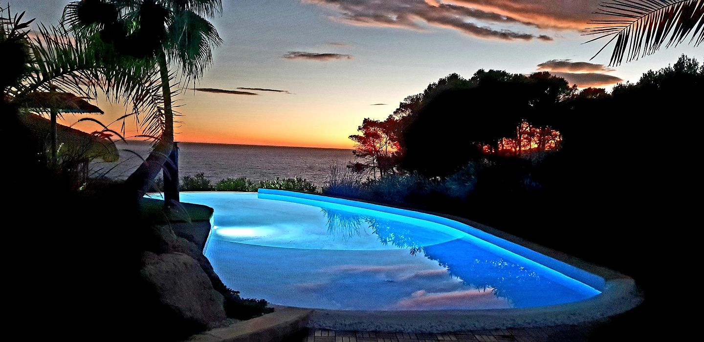 Gorgeous Cozy Cabin with Mediterranean Sea Views for an Amazing Escape in Javea, Spain