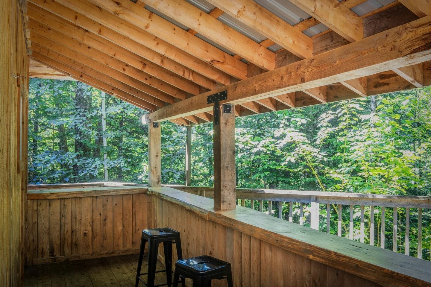 Unique Cabin with Modern Interior Surrounded by Nature for a Peaceful Escape in Harrington, Quebec