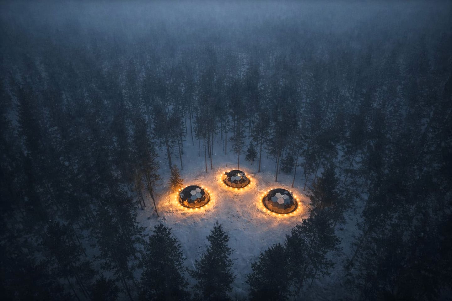 Unique Arctic Igloo Experience with Stunning Aurora Views in Norrbotten, Sweden