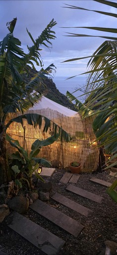 Bell Tents (Portugal, Ponta do Sol, Madeira)