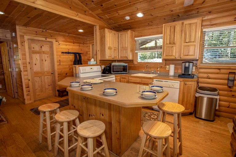 Cabins (United States of America, Boone, North Carolina)