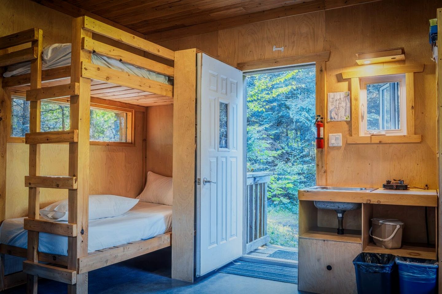 Cozy Dorm-Style Cabin for Group Getaways in the Nature of Harrington, Quebec