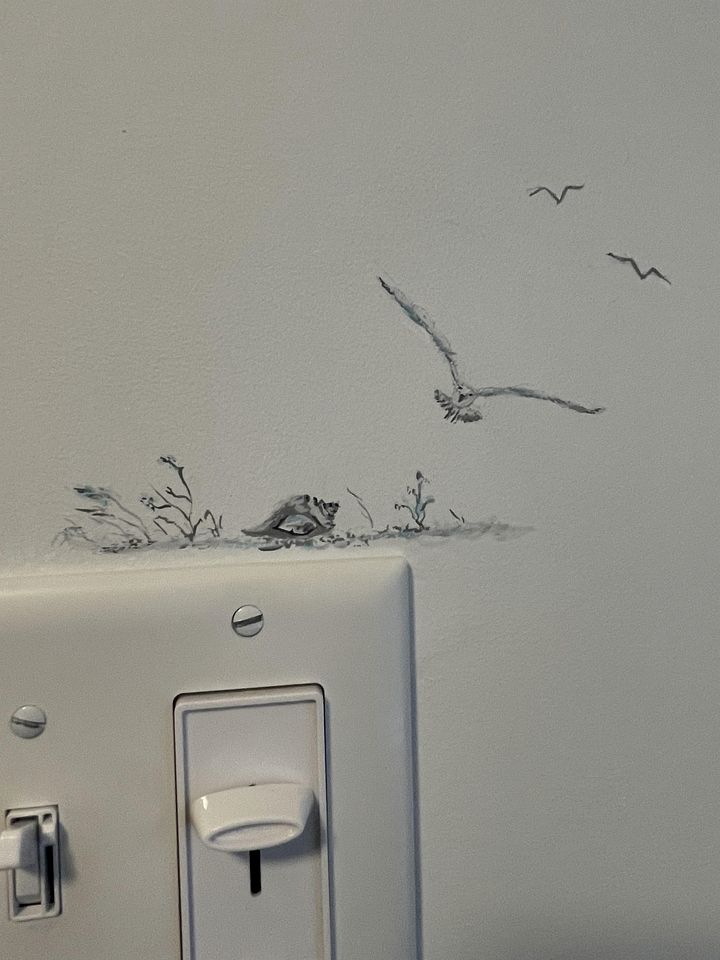 Cute Tiny House near Falmouth Heights Beach and close to Martha's Vineyard in East Falmouth, Massachusetts