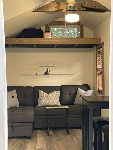 Tiny Houses (United States of America, East Falmouth, Massachusetts)