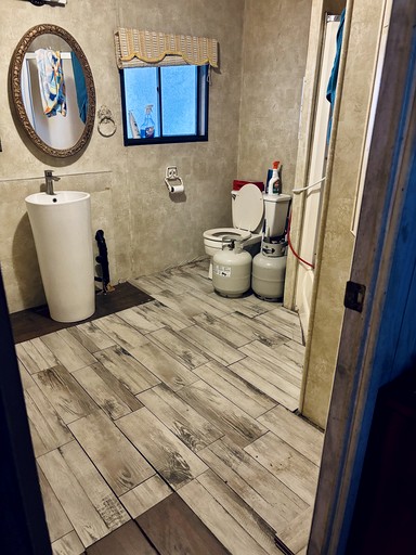 Cabins (United States of America, Fence Lake, New Mexico)