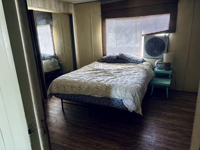 Cabins (United States of America, Fence Lake, New Mexico)