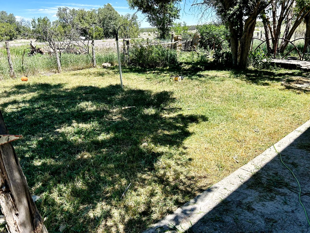 Charming Rural Home with Mountain Views & Starlink Internet near Highway Access in Remote New Mexico