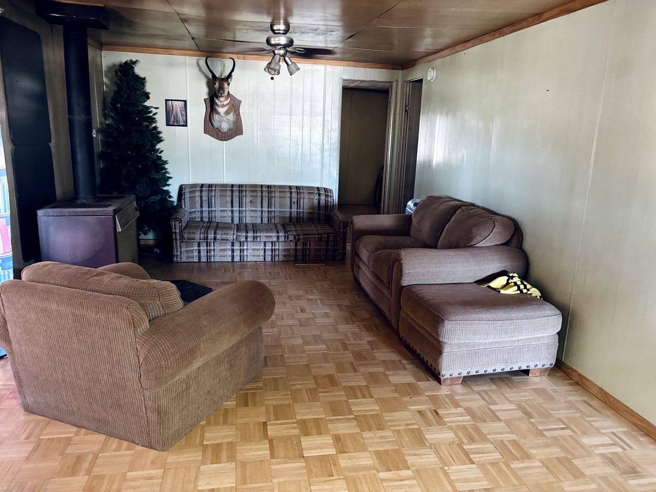 Charming Rural Home with Mountain Views & Starlink Internet near Highway Access in Remote New Mexico