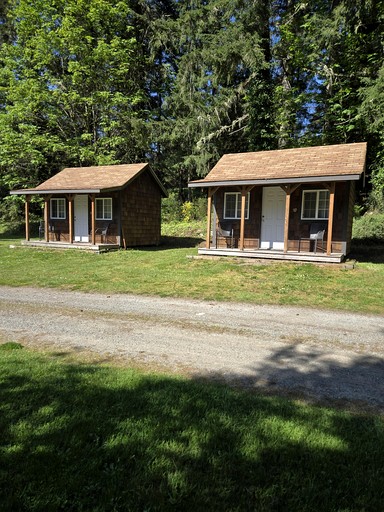 Cozy Tiny Cabin on a Peaceful Ranch, the Perfect Base for Outdoor Adventures on Vashon Island near Seattle, Washington