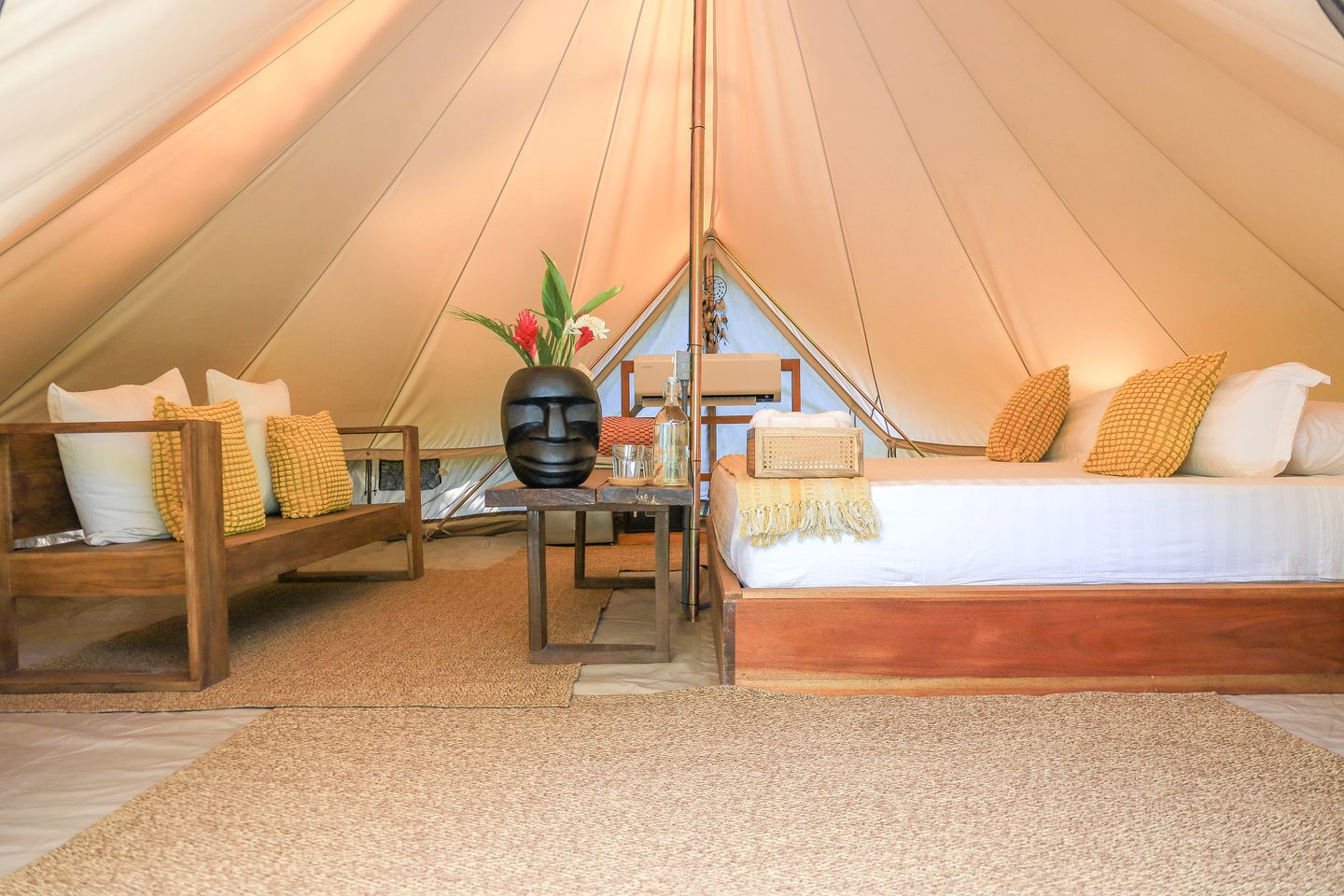 Gorgeous Bell Tent for a Unique Romantic Getaway Surrounded by Nature near Santa Marta, Colombia