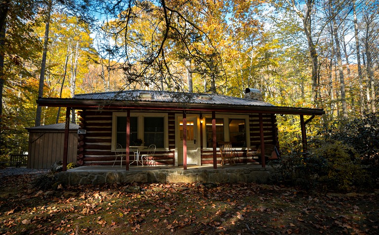 Cabins (United States of America, Weaverville, North Carolina)