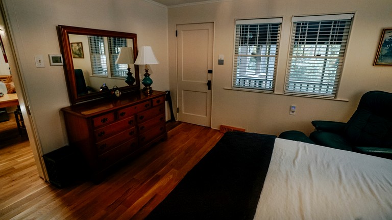 Cabins (United States of America, Weaverville, North Carolina)