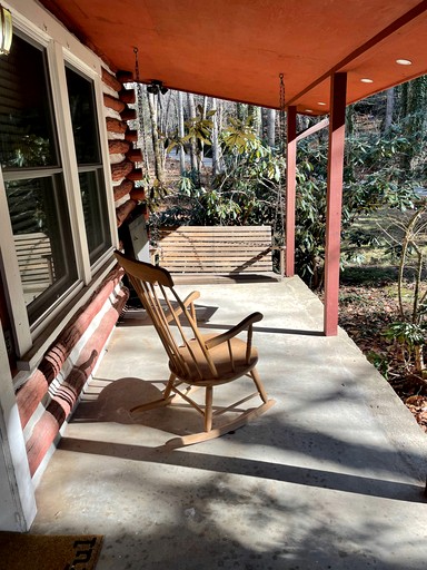 Cabins (United States of America, Weaverville, North Carolina)