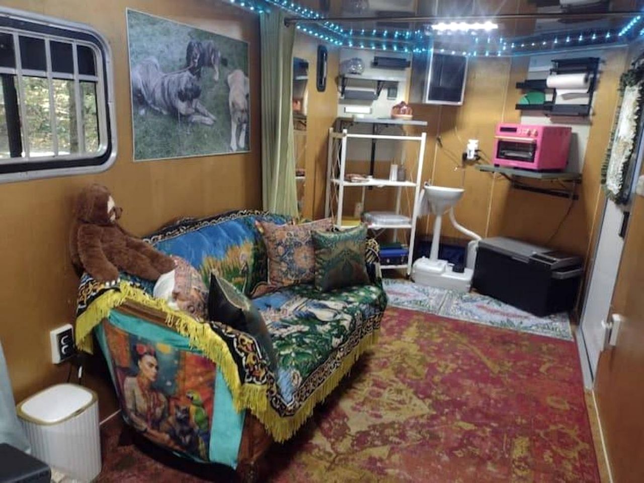 Quaint Caravan with Skylight for a Unique Experience in Scituate, Rhode Island