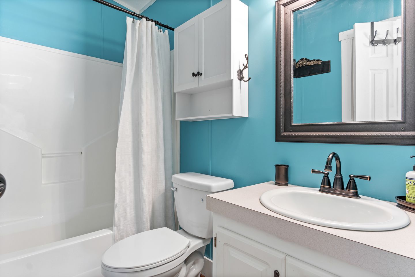 Serene Vacation Rental in the Heart of Texas Hill Country for a Peaceful Getaway in Pipe Creek, Texas
