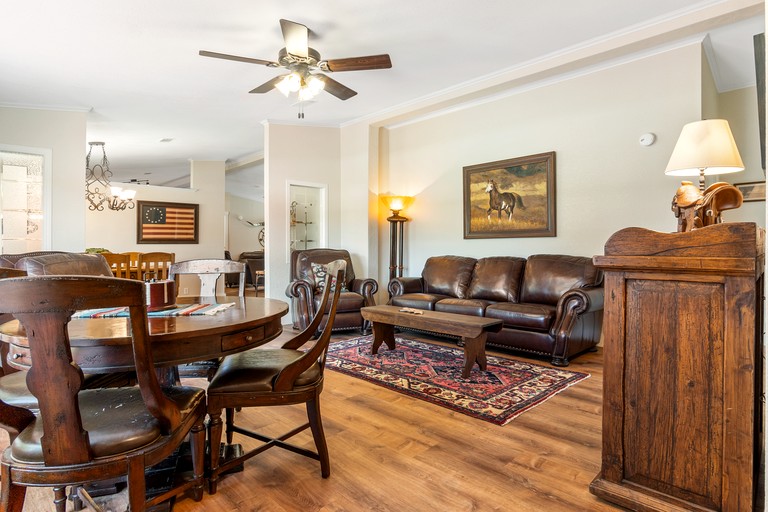 Vacation Rentals (United States of America, --, --)