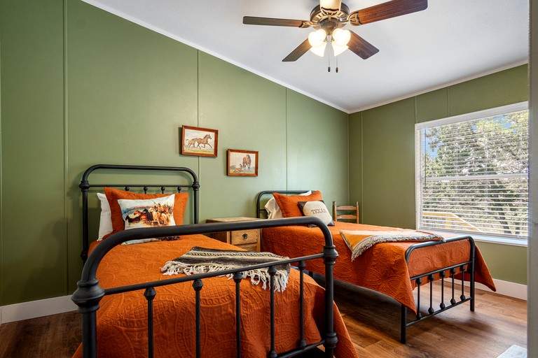 Vacation Rentals (United States of America, --, --)