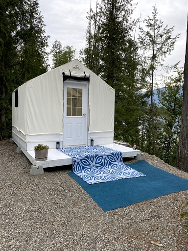 Tented Cabins (Canada, Seymour Arm, British Columbia)