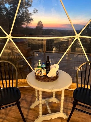 Domes (United States of America, Eureka Springs, Arkansas)