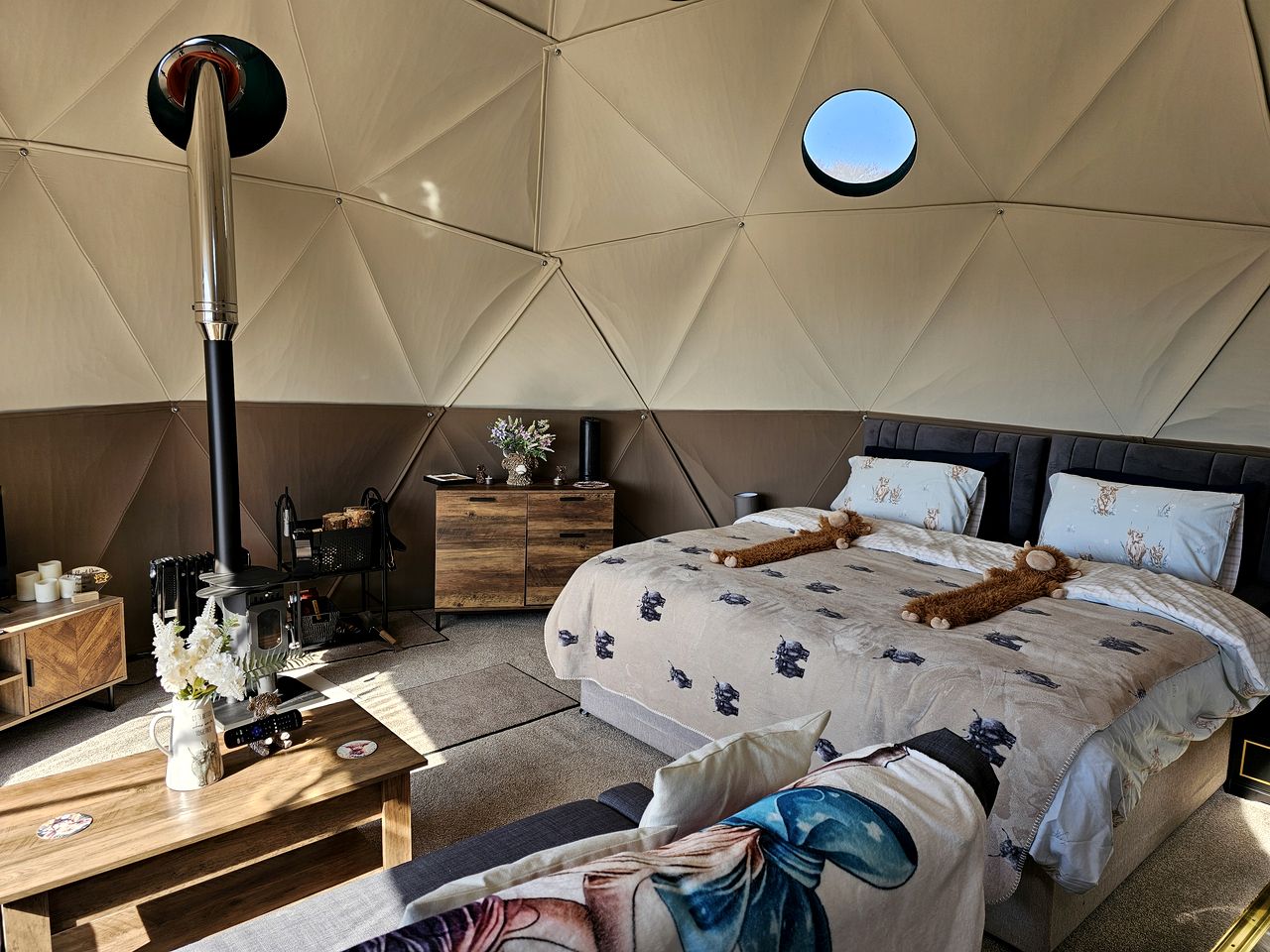 Scottish Glamping Dome with Private Hot Tub in Carron Valley, Perfect for a Countryside Escape from Glasgow
