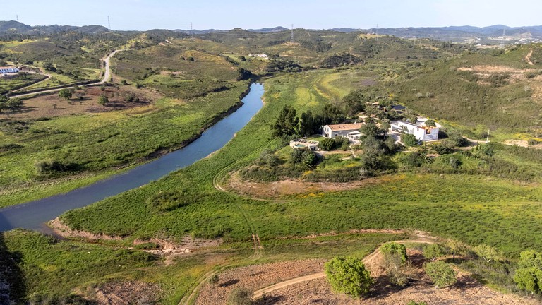 Safari Tents (Portugal, --, --)
