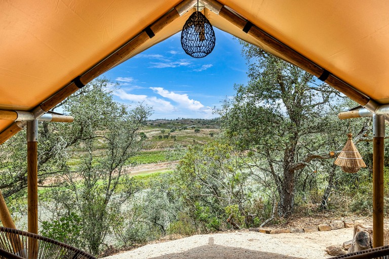 Safari Tents (Portugal, --, --)
