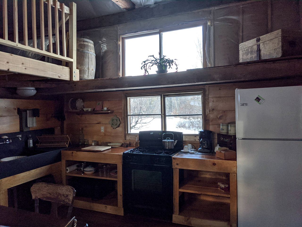 Historic Converted Concrib Glamping Cabin in the Heart of Vermont, Perfect for a Weekend Retreat in Nature