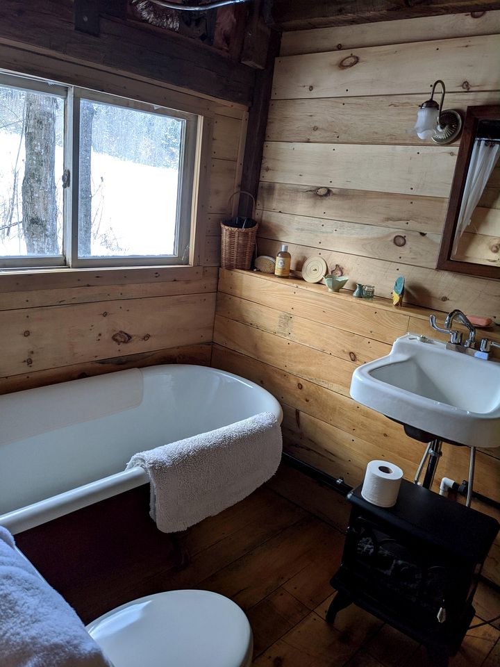 Historic Converted Concrib Glamping Cabin in the Heart of Vermont, Perfect for a Weekend Retreat in Nature