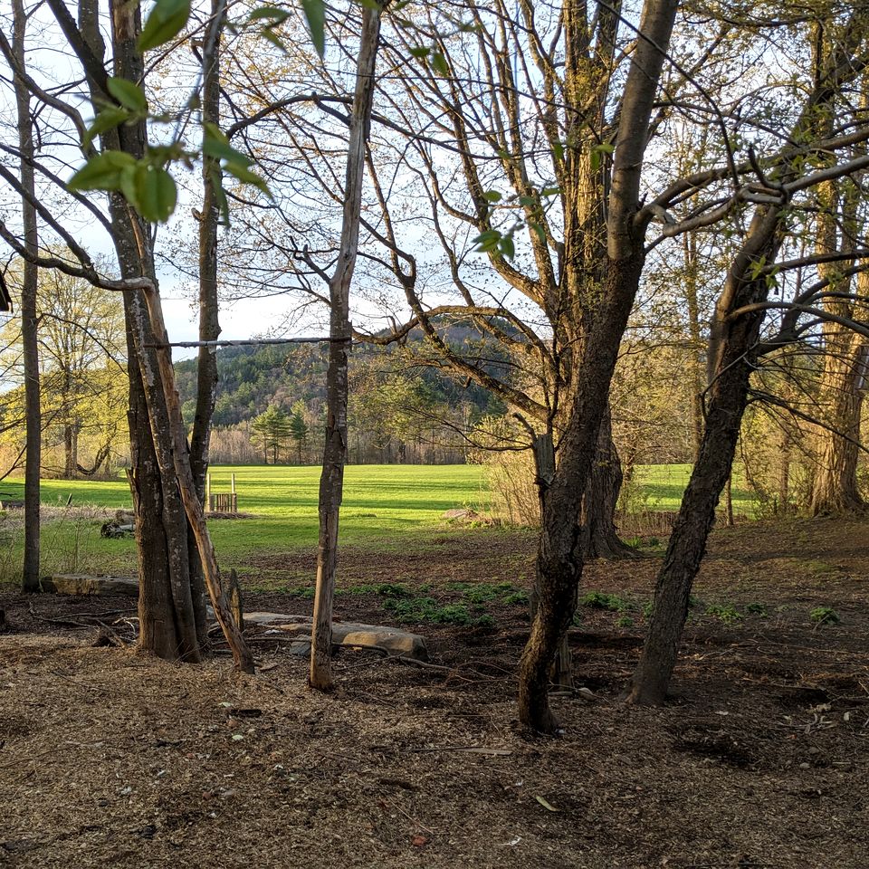 Historic Converted Concrib Glamping Cabin in the Heart of Vermont, Perfect for a Weekend Retreat in Nature