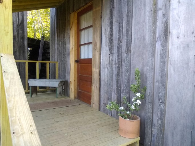 Cabins (United States of America, South Royalton, Vermont)