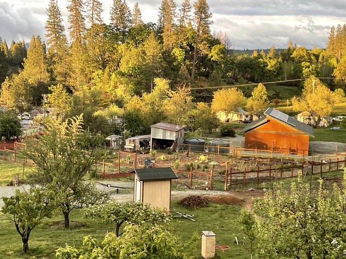 Yurts (United States of America, North San Juan, California)