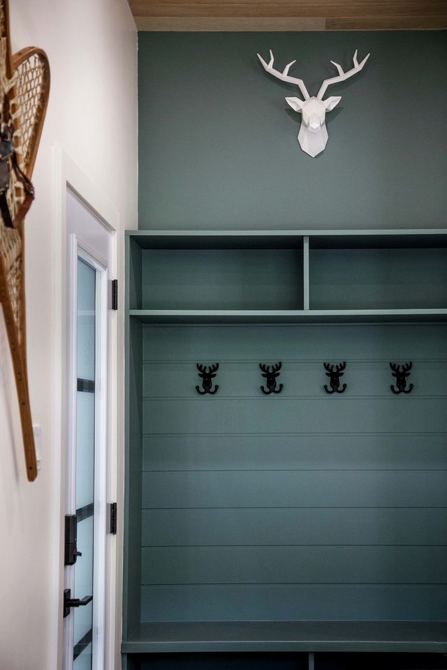 Gorgeous Modern Cottage for a Scandinavian Spa-Themed Retreat Surrounded by Nature near La Conception, Quebec