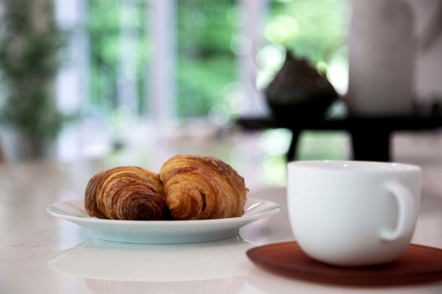 Gorgeous Modern Cottage for a Scandinavian Spa-Themed Retreat Surrounded by Nature near La Conception, Quebec